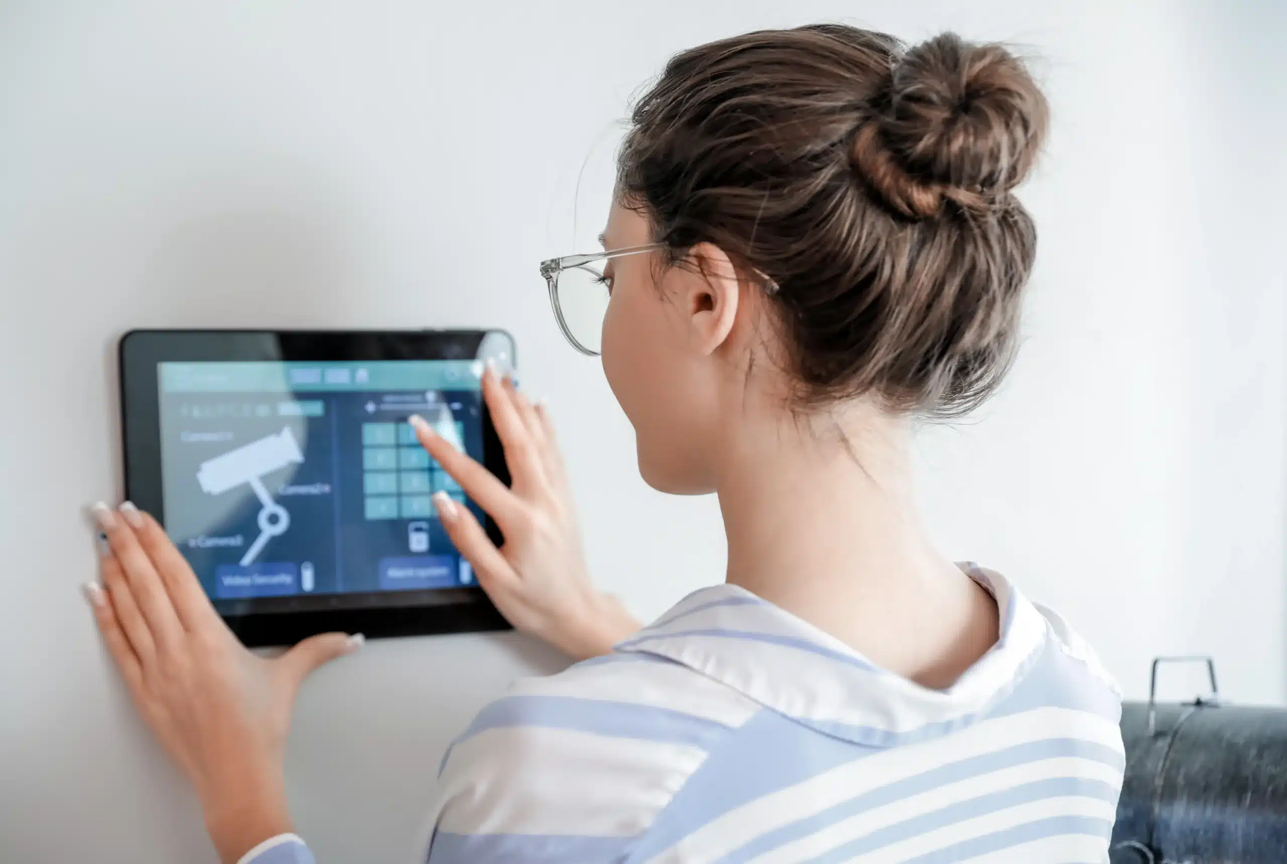 Smart home automation and security controls in Hamden CT